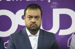Toc toc: PF cumpre mandado de busca e apreensão na mansão de Cláudio Castro