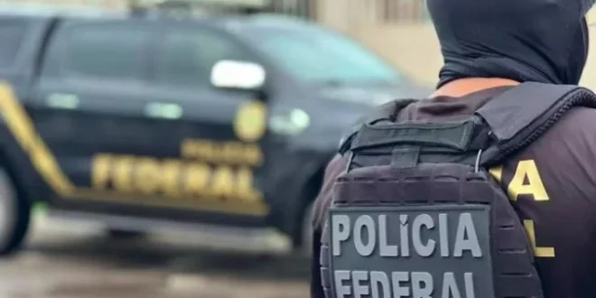 Cada enxadada, uma minhoca: PF encontra elo do Banco Master com fraudes nos combustíveis