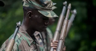 Haitianos saem às ruas para exigir o fim da violência
