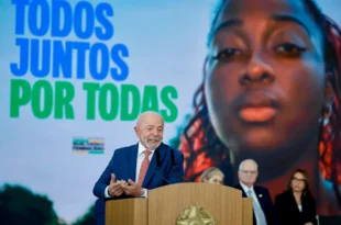 Lula assina decretos para responsabilizar big techs e proteger mulheres nas redes