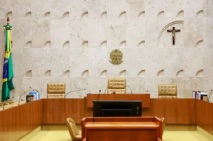 STF acaba com aposentadoria remunerada como maior punição a magistrados