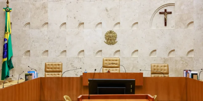 STF acaba com aposentadoria remunerada como maior punição a magistrados
