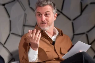 Enche a boca para falar de corrupção: Luciano Huck demorou 14 anos para pagar multa por apropriação de espaço público