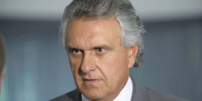 Governo Caiado pagou R$ 200 milhões a empresas investigadas por ligação com PCC