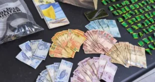 Vovó Metralha: idosa de 73 anos é presa com 120 papelotes de cocaína