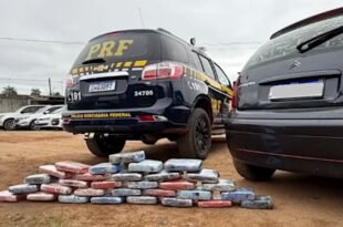 PRF apreende 34 quilos de skunk escondidos em lataria de carro