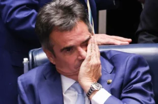 Gosta MUITO de dinheiro: enquanto era bancado por Vorcaro, Ciro pedia reembolsos ao Senado