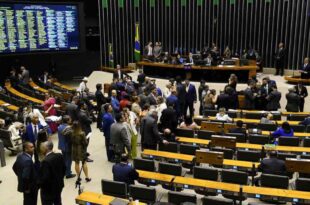 Congresso do vale-tudo não vale nada