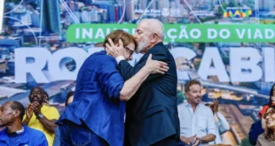 “No Brasil não há alternativa. É Lula ou a barbárie”, diz Margarida Salomão