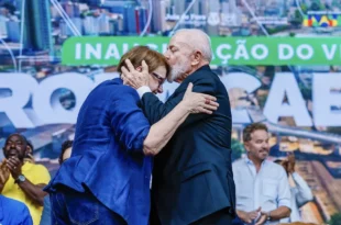 “No Brasil não há alternativa. É Lula ou a barbárie”, diz Margarida Salomão
