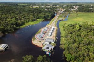 Governadora Mailza entrega obra de urbanização da Alameda das Águas, em Mâncio Lima, nesta sexta-feira