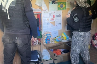 Polícia Civil cumpre mandado de busca em investigação de homicídio e apreende arma de fogo