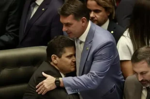 Alcolumbre é o Arthur Lira do Senado