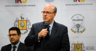 O estranho caso do emedebista que pediu licença para ser bolsonarista