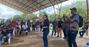 Mara Rocha mostra como conseguiu melhorar a vida de milhares de produtores rurais