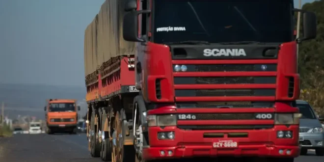MP do frete trava sob pressão do agro e da indústria; caminhoneiros ameaçam parar