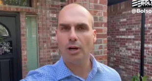 Acredite se puder: em inglês, Eduardo Bolsonaro diz que STF quer condená-lo em retaliação a Trump