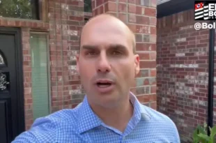 Acredite se puder: em inglês, Eduardo Bolsonaro diz que STF quer condená-lo em retaliação a Trump