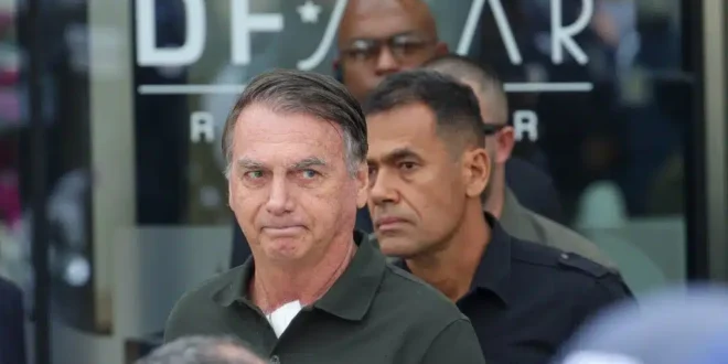 Arma de Bolsonaro: quem é o sargento “kid preto” flagrado com revólver de ex-presidente