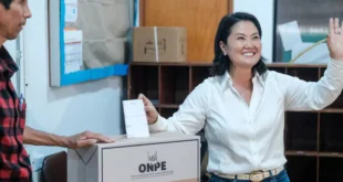 Candidata de extrema direita, filha de ditador, Keiko Fujimori é eleita presidente do Peru