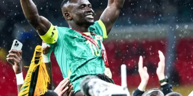 Sadio Mané: o astro do Senegal que transforma futebol em ajuda ao seu povo