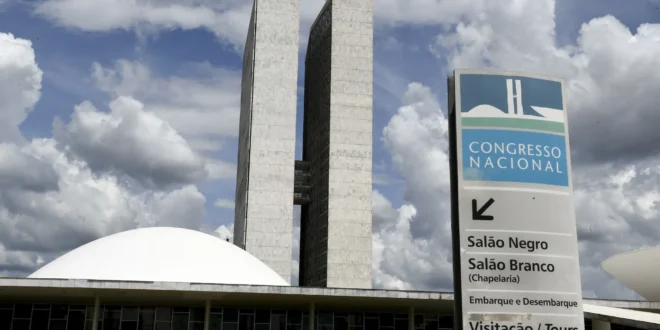 Datafolha: Eleitor que esquece o voto é aliado do parlamentar picareta
