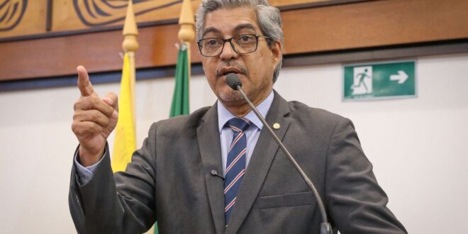 Edvaldo Magalhães cobra investigação ampla sobre queda da ponte de Sena Madureira e questiona execução da obra