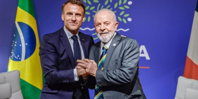 "Poeira": Macron posta vídeo com Lula no G7 ao som de Ivete Sangalo