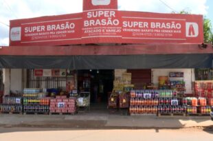 Criminosos invadem supermercado pelo telhado e furtam dinheiro e mercadorias