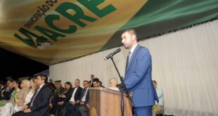 Nicolau Júnior enaltece solenidade de aniversário do Acre marcada por homenagens e participação popular