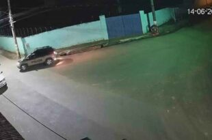 Homem tenta se vingar do ex, incendeia carro errado e acaba preso