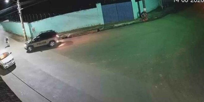 Homem tenta se vingar do ex, incendeia carro errado e acaba preso