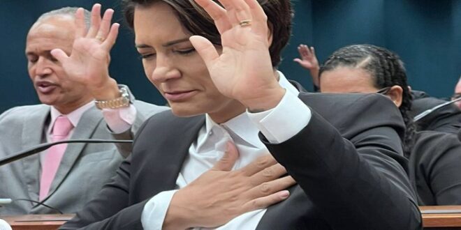 Michelle atraiu Flávio para uma guerra religiosa porque tem um Deus só dela