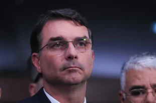 Flávio Bolsonaro e a República à venda