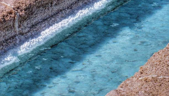 Cientistas coreanos criam tecnologia solar que transforma água do mar em potável