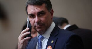Estado de S. Paulo detona Flávio Bolsonaro: “É indigno da confiança do setor produtivo nacional”