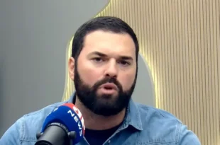 É extrema direita, estúpido: vereador bolsonarista diz que “estudar não deveria ser para todo mundo”