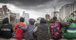 Típico da direita: Ricardo Nunes encerra centro para crianças em situação de rua em SP