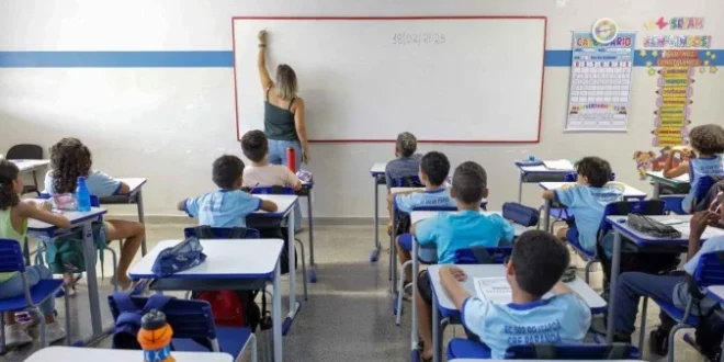 Formação cidadã: nova lei torna educação política obrigatória nas escolas