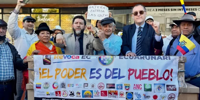 Protestos no Equador exigem que órgão eleitoral analise processo de impeachment contra Noboa