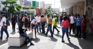 Forte terremoto abala o México e EUA emitem alerta de tsunami