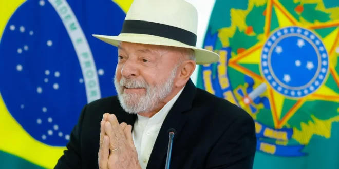 Governo Lula reage ao tarifaço dos Estados Unidos com pacote de defesa da economia, apoio às empresas e ofensiva diplomática