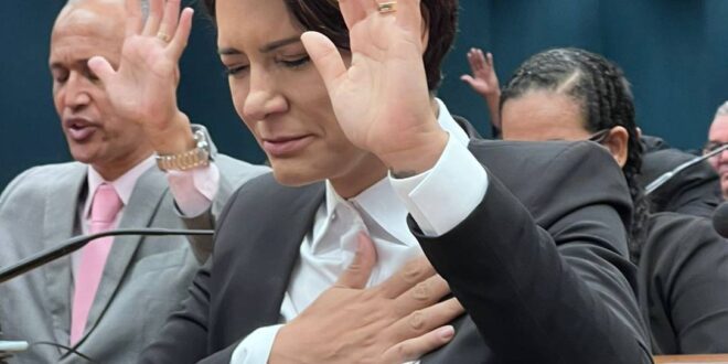 Coluna da Angélica: Ah Michelle! Quem não te conhece que te compre