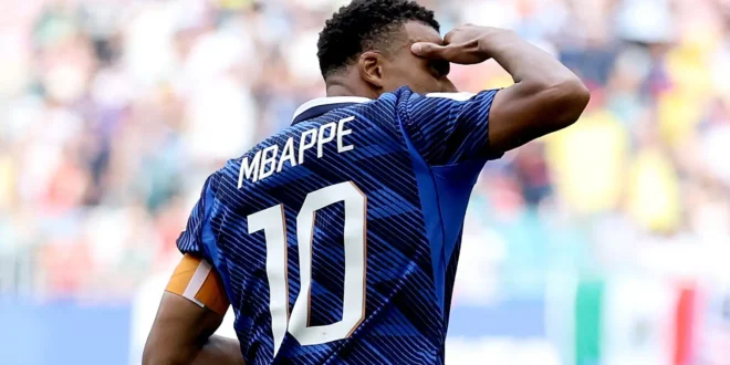 Palhaçada e falta de respeito à camisa da seleção, diz Mpappé sobre desempenho da França contra a Inglaterra