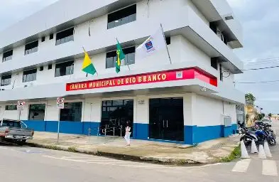 MPAC investiga Câmara de Rio Branco por suposto pagamento irregular a servidores comissionados