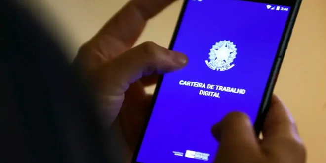 Nova regra muda trabalho em feriados no comércio