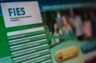 Fies abre inscrições para segundo semestre com mais de 40 mil vagas