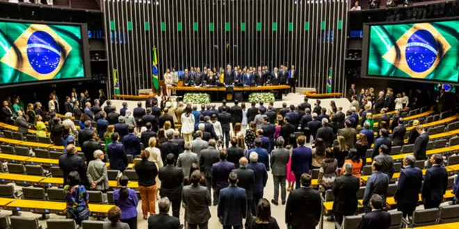 Crianças são estupradas em casa e torturadas pelo Congresso