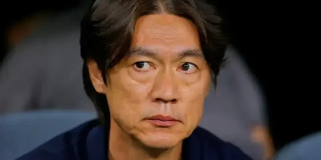 Não pode perder: técnico da seleção da Coreia do Sul deixa o país após ameaças de morte
