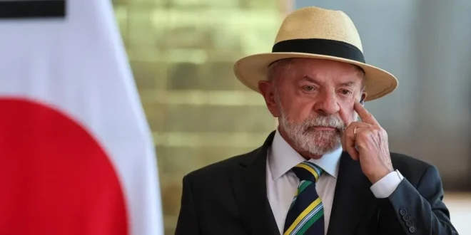 Intelectual argentino diz ter inveja de Lula, em carta publicada no maior jornal do país